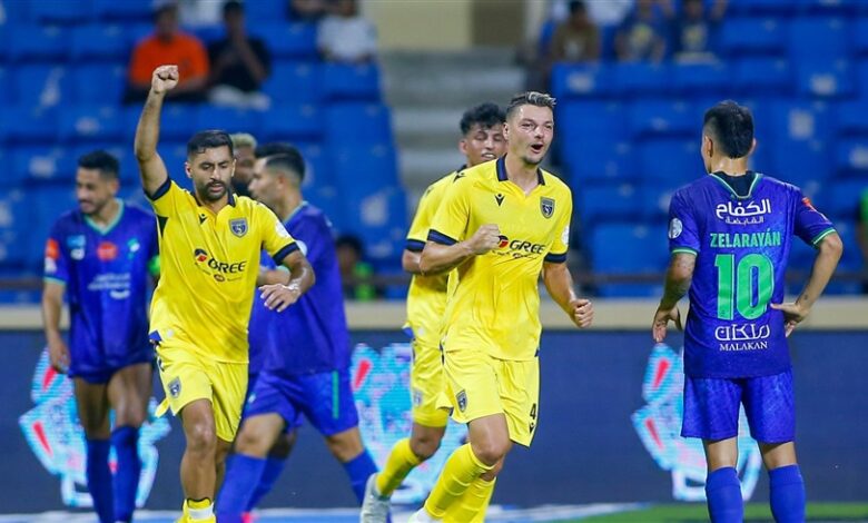 الفتح والتعاون يتعادلان 1-1 في الجولة الأولى من الدوري السعودي