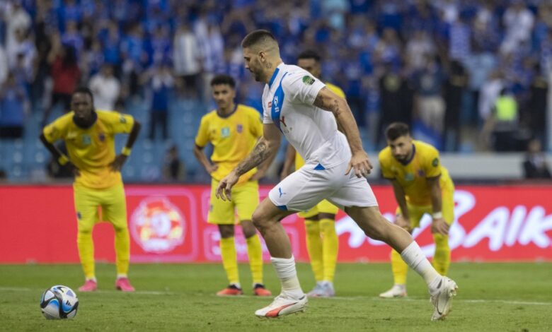 ميتروفيتش يقود الهلال للفوز على الجزم 3-0 والتأهل لربع نهائي كأس الملك