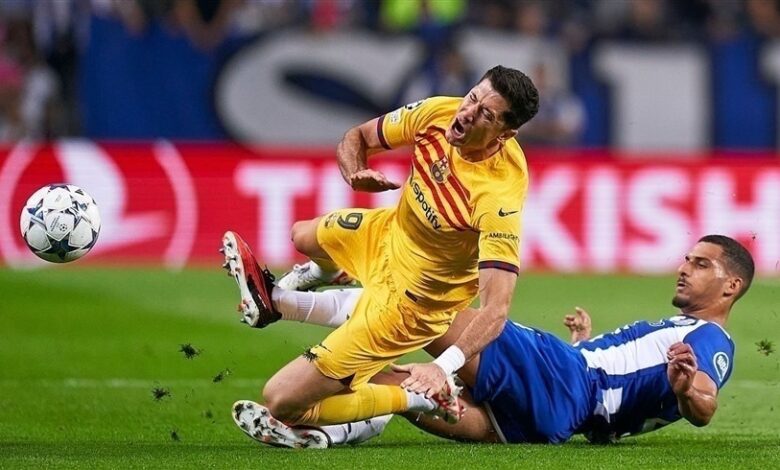 برشلونة يفوز على بورتو 1-0 في عقر داره ويتصدر المجموعة الثامنة