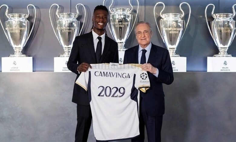 ريال مدريد يجدد عقد كامافينجا حتى 2027