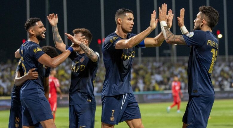 النصر يفوز على الوحدة 3-1 ويواصل مطارة الهلال المتصدر